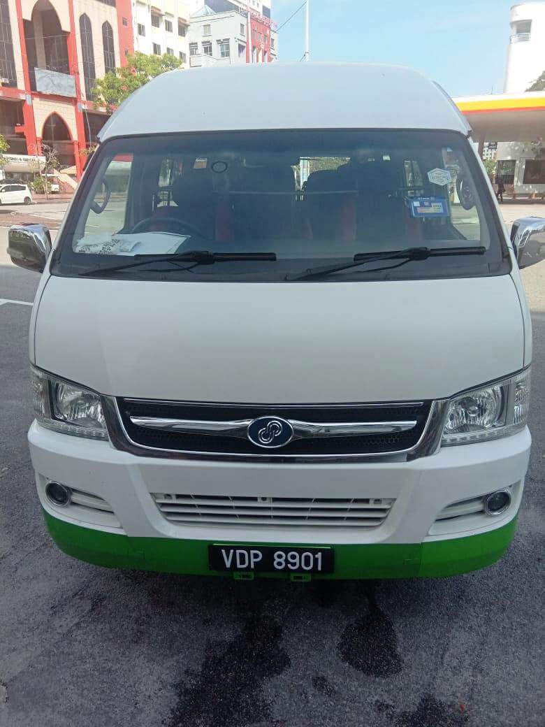 17 seater van (6)